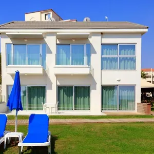 ocean-suites-luxury-apartments.protaras-cy-hotels.com/