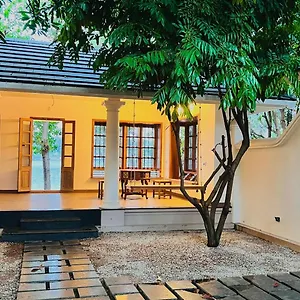 https://waterfront-by-palmyra.kerala-hotels.net